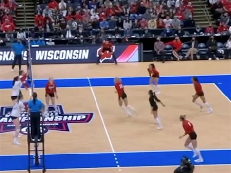 leaked volleyball photos|Probe launched into leak of ‘private’ photos of U. of Wisconsin。